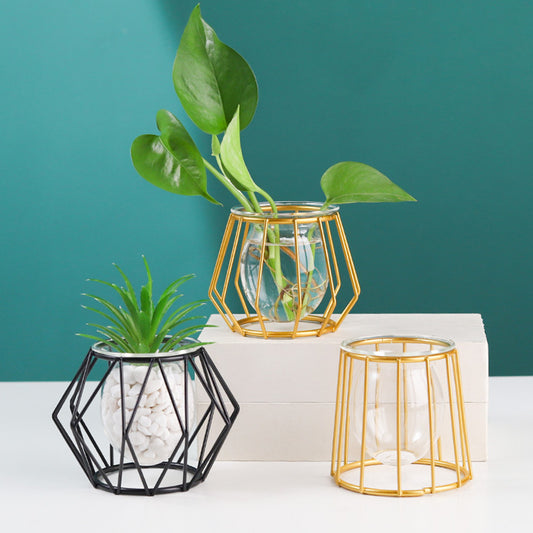 Modern Geometric Table Decor